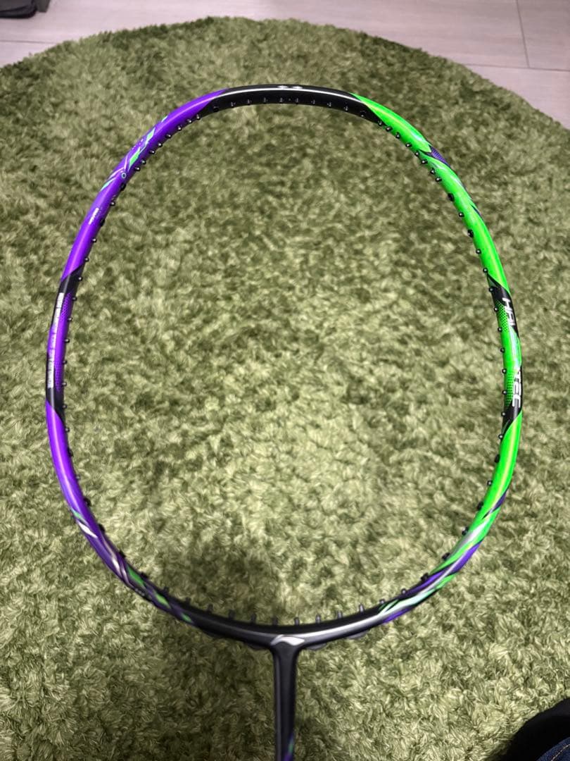 リーニンバドミントンラケットハーバテック9000