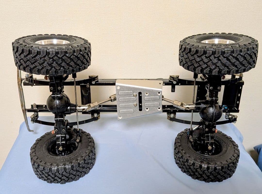 あ*ん様 製作途中 FJ40クローラー タミヤシャシー メカレス