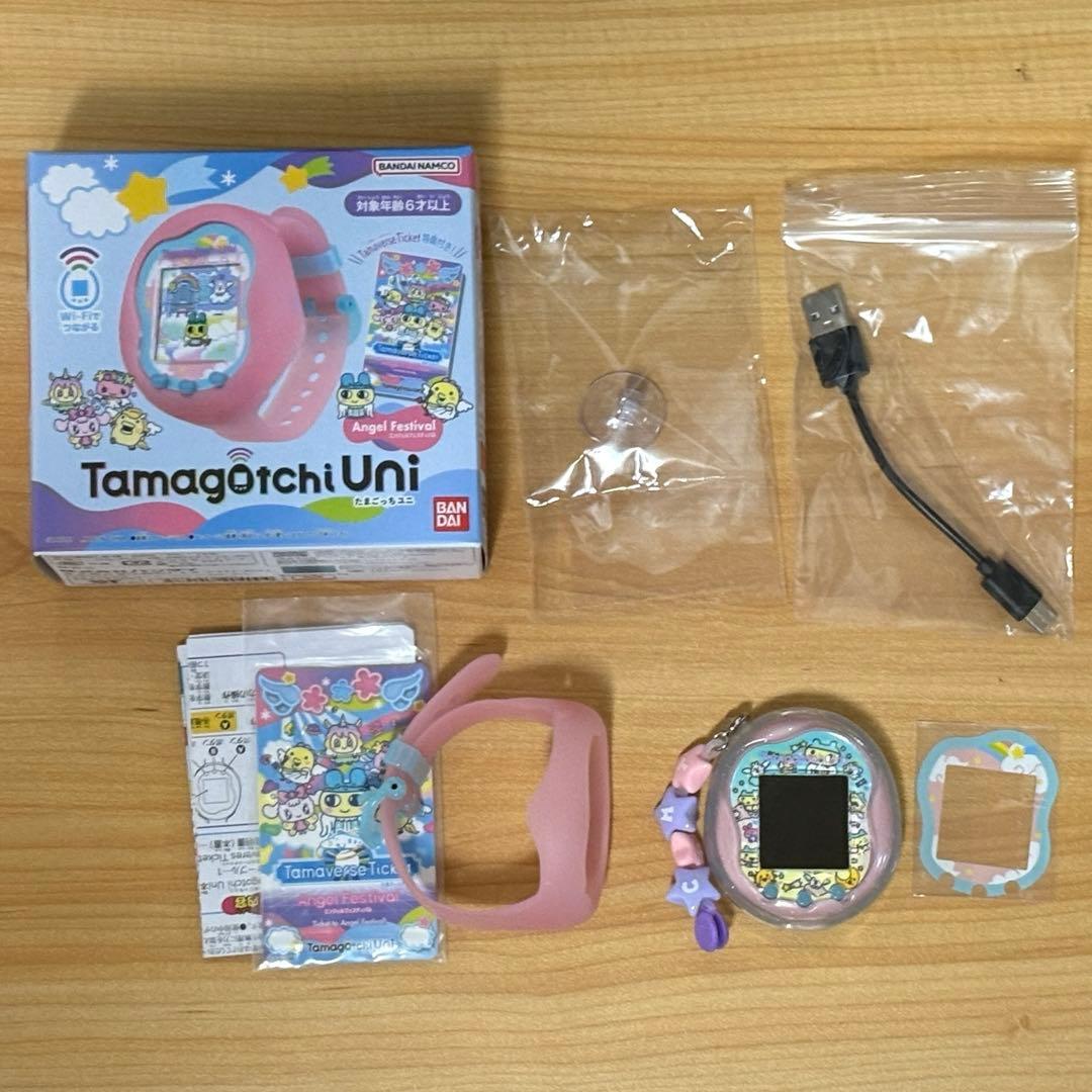 たまごっちユニ　エンジェルフェスティバル　クリアケース　チャーム　スキンカスタム