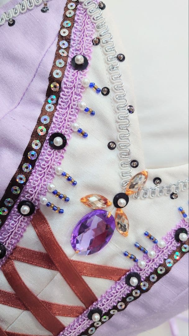 【アルレギナーダ、サタネラ】 チャコット・バレエ衣裳 袖飾り付き 美品 ４号