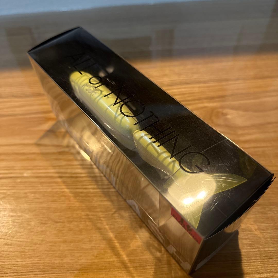 タイニークラッシュ　TINY KLASH フローティングビッグベイト　クイーン