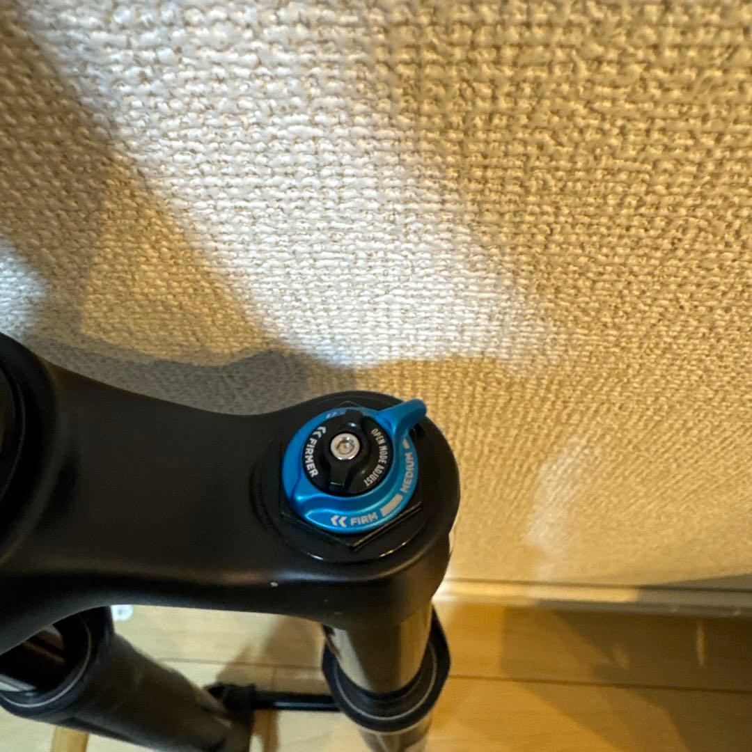 パーツ FOX 34 FLOAT PERFORMANCE ELITE FIT4