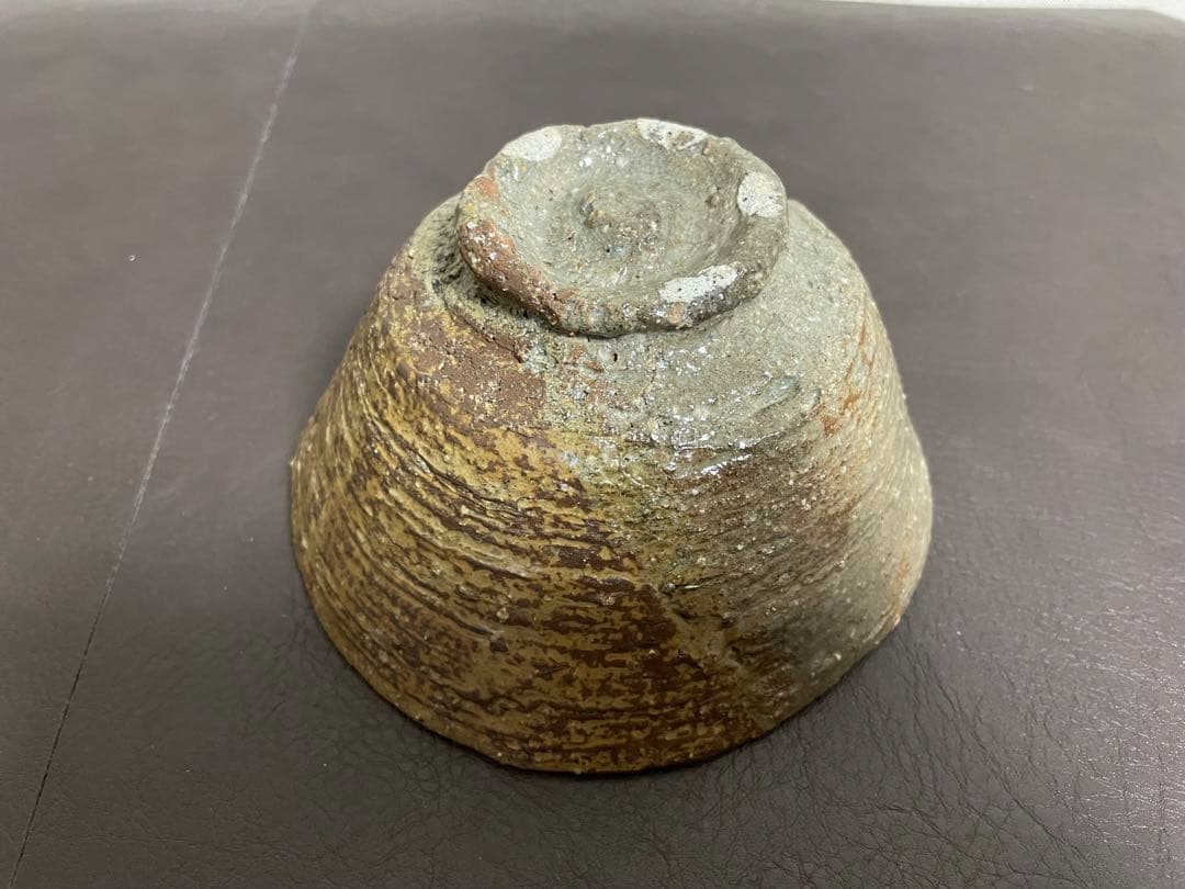 森田十雨　片身替茶盌　共箱　栞　茶碗　高麗茶碗　茶道具