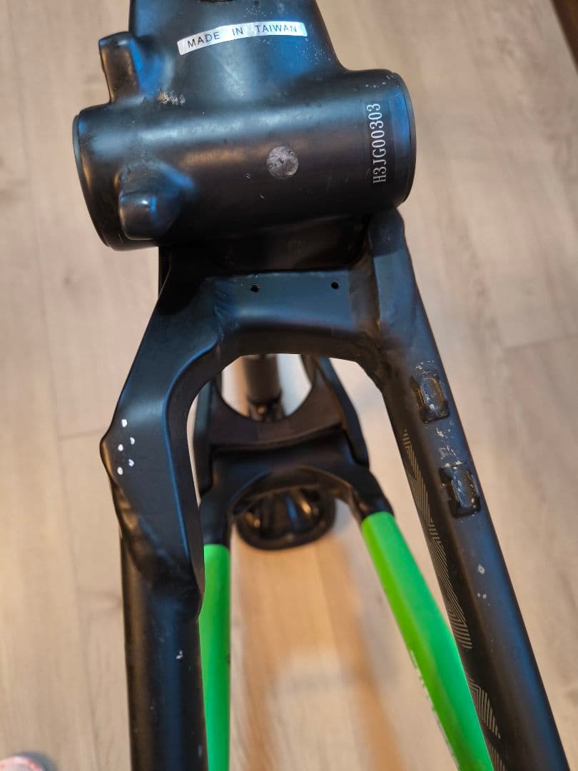 Kona Operator DH フレームセット RockShox Kage