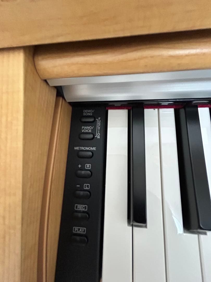 YAMAHA ARIUS YDP-142C 電子ピアノ　最終価格