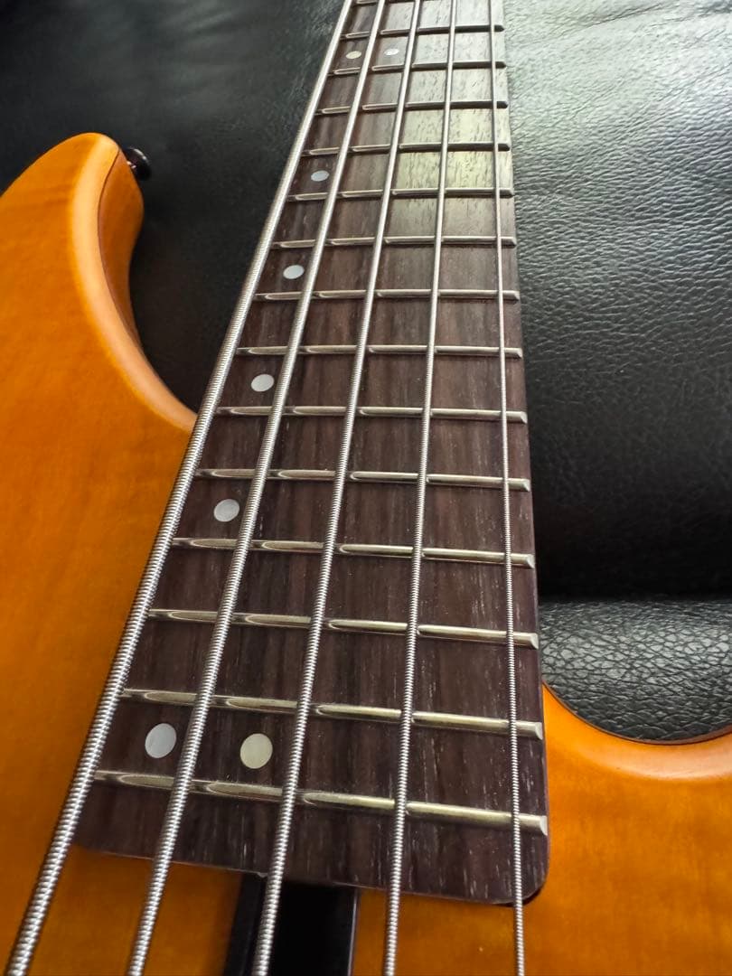 Yamaha エレキベース TRBX605