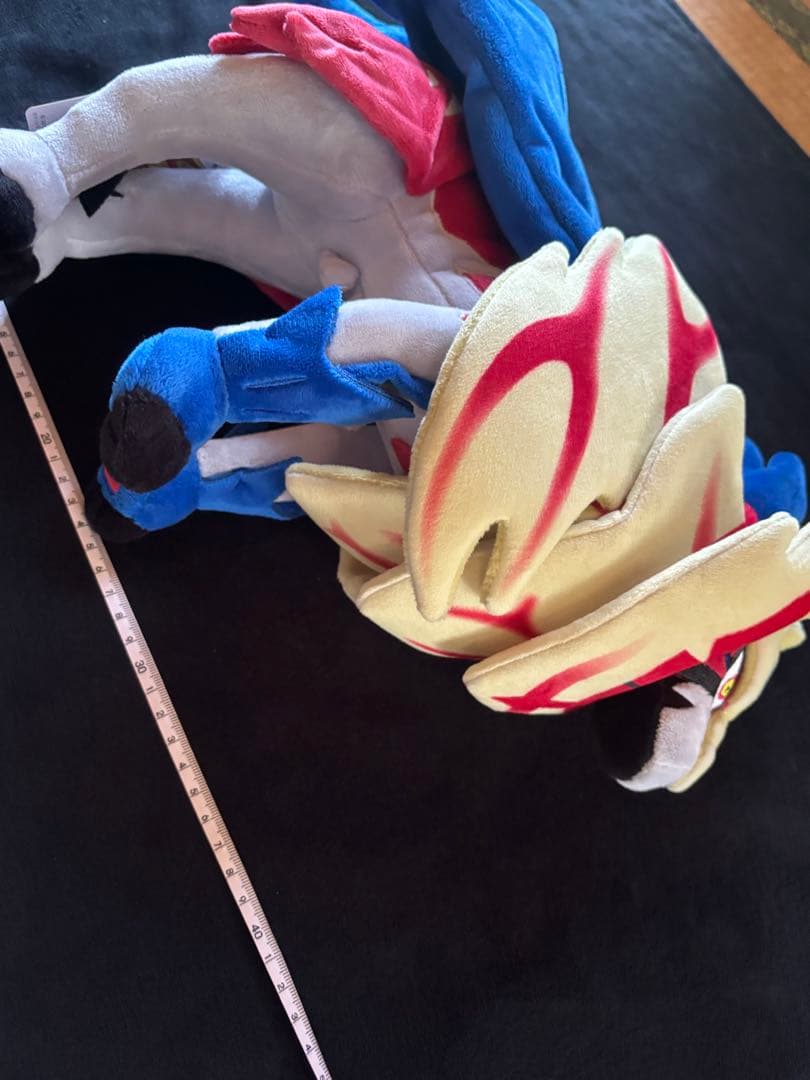 ポケモンセンター　ザマゼンタ　ぬいぐるみ