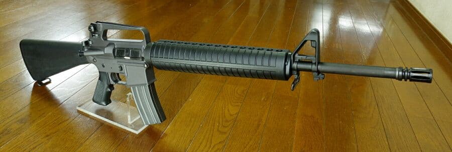 東京マルイ コルト M16A2 300連射マガジン付き