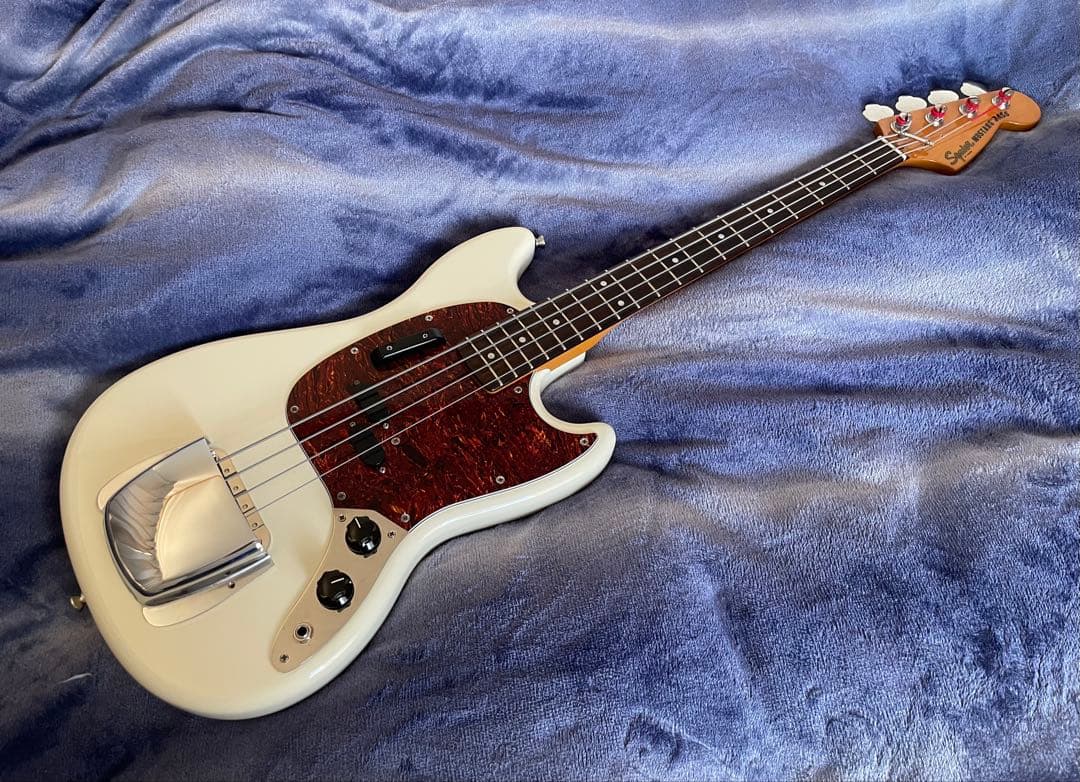 ベース SQUIER / Mustang Bass