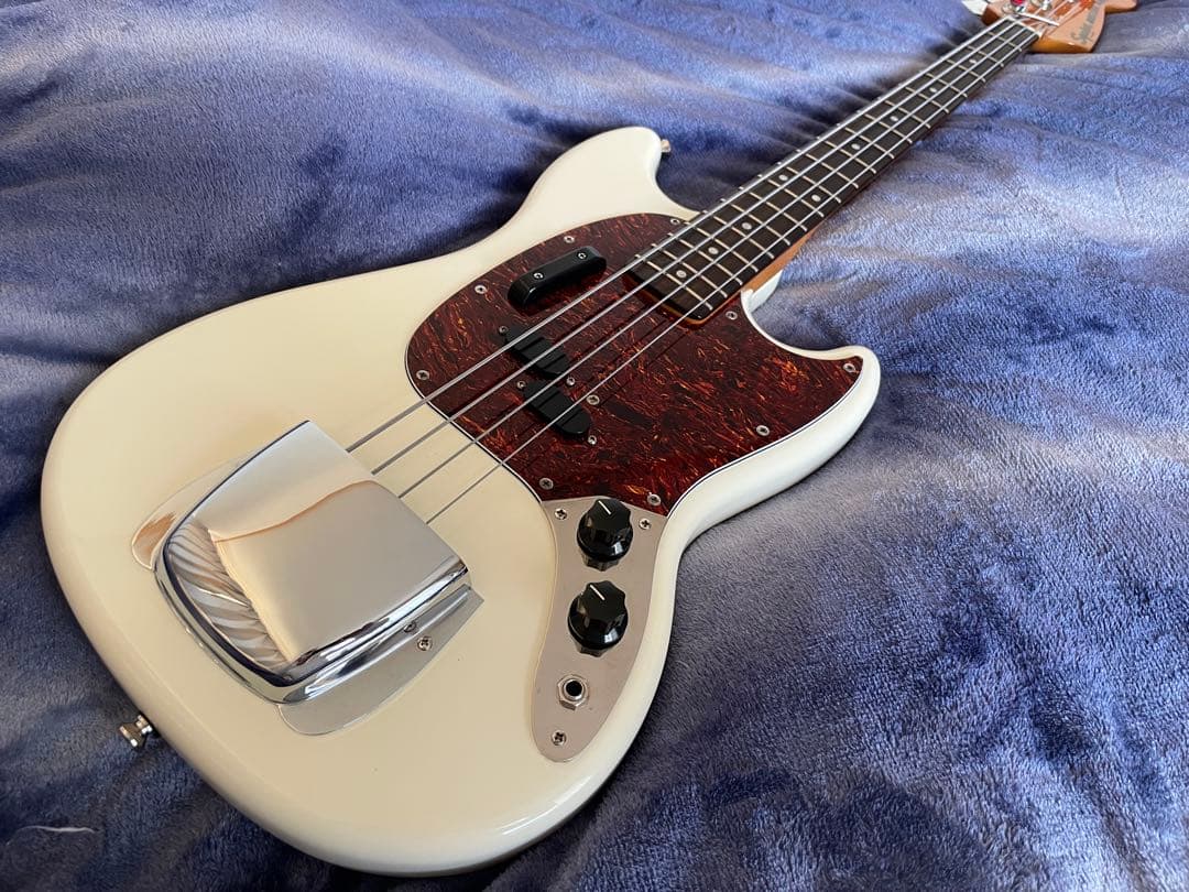 ベース SQUIER / Mustang Bass