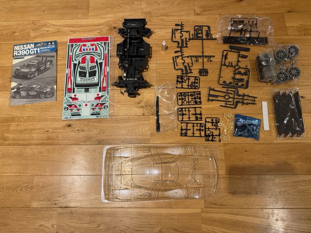 タミヤ★NISSAN R390 GT1／ニッサン1/10スケールTAMIYA