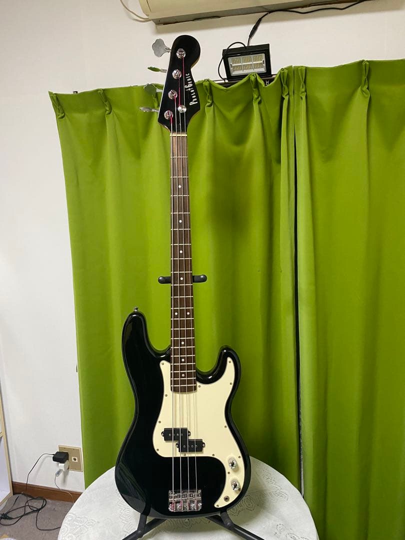 極上美品　Photogenic エレキベース PB240 SB 音出し良好！