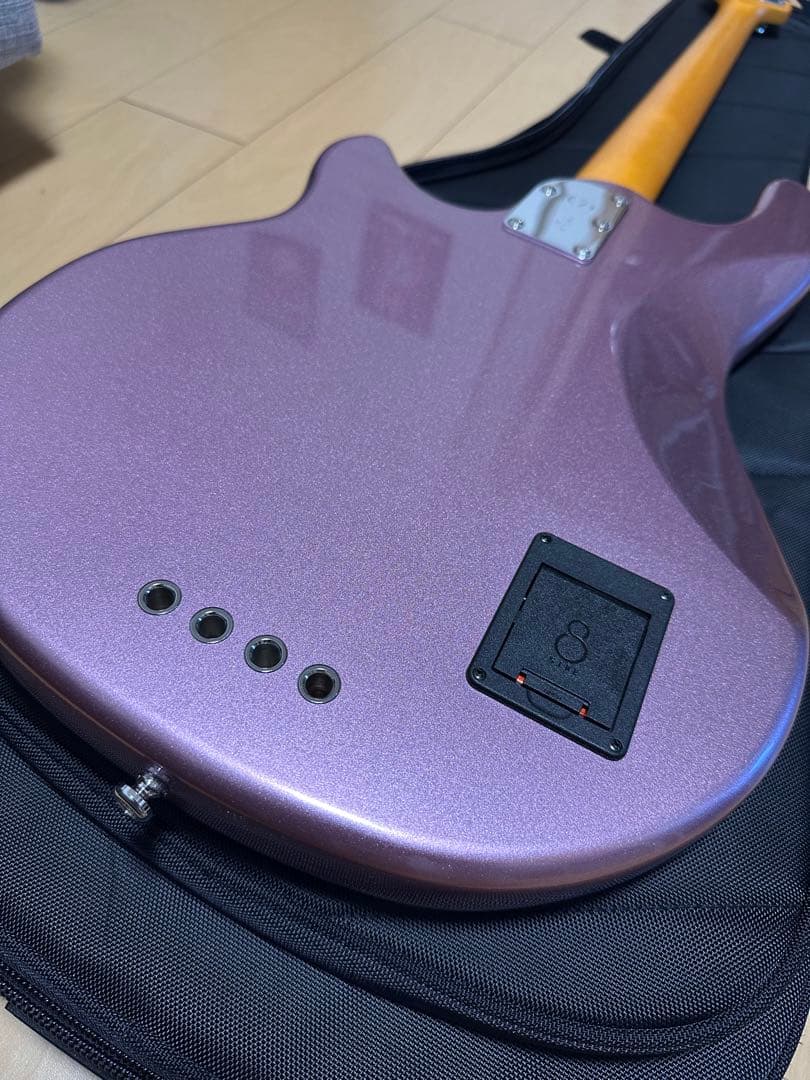 Sire Z7 エレキベース ピンク Bass