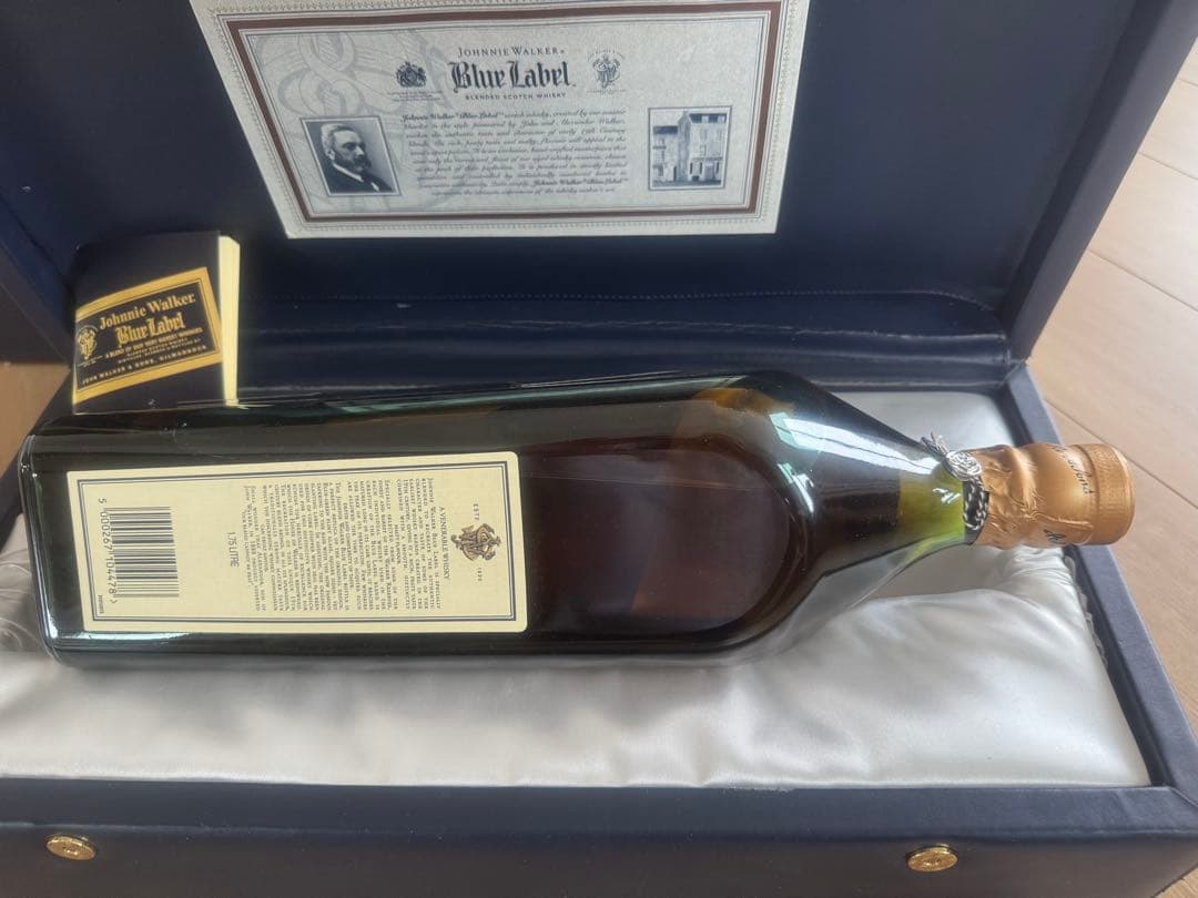 ジョニーウォーカー　ブルーラベル　豪華化粧ケース　1750ml