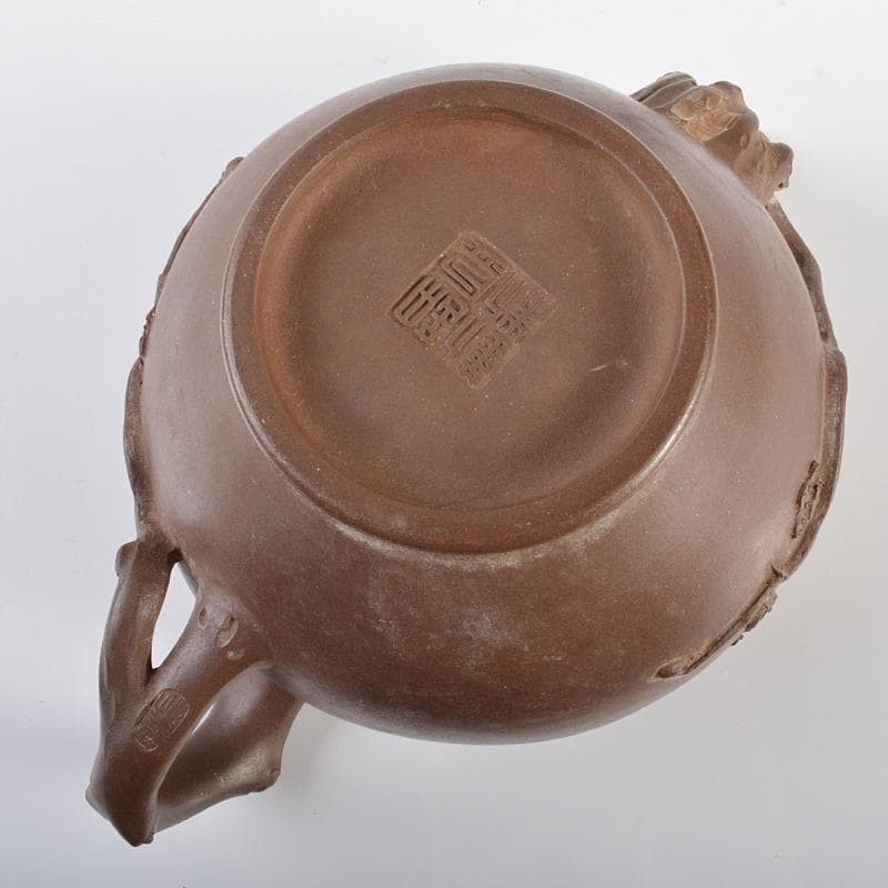 中国　紫砂　朱泥　貼梅文　急須　茶壷　在銘　M　R6224