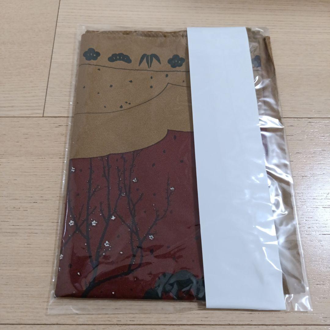 水戸岡鋭治 デザイン スカーフ ③