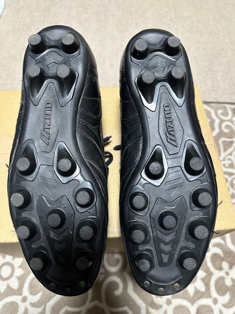 ミズノ　モレリア　ブラック　値引き可能