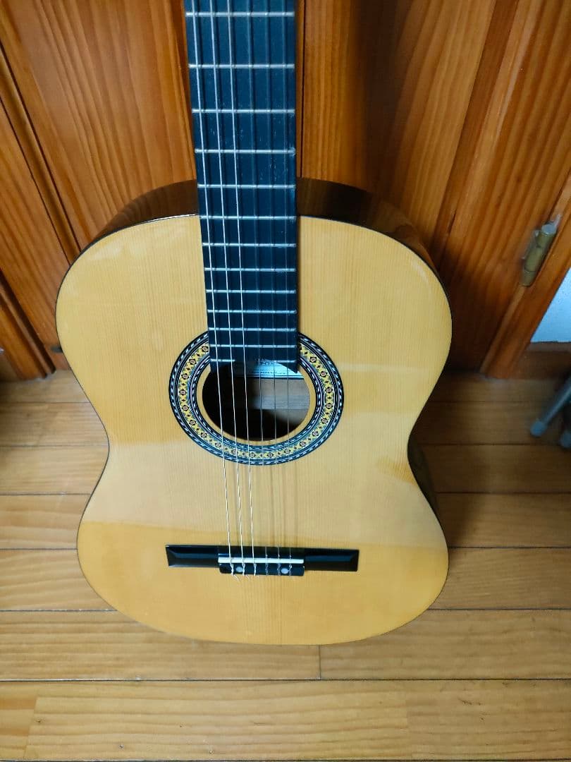 スタッフォードSFP-CLSクラッシックギター