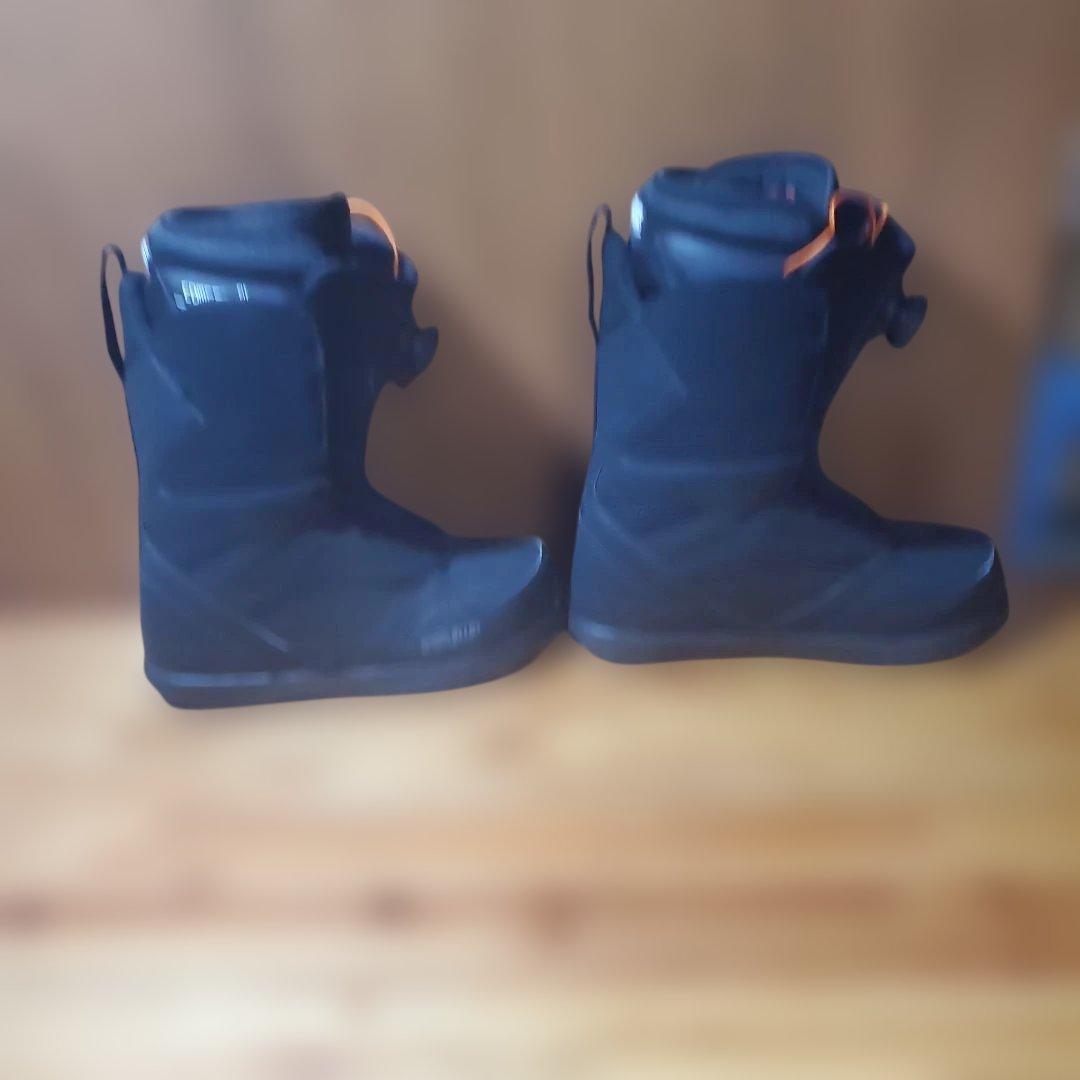 thirtytwo スノーボードブーツ 26cm! 26192