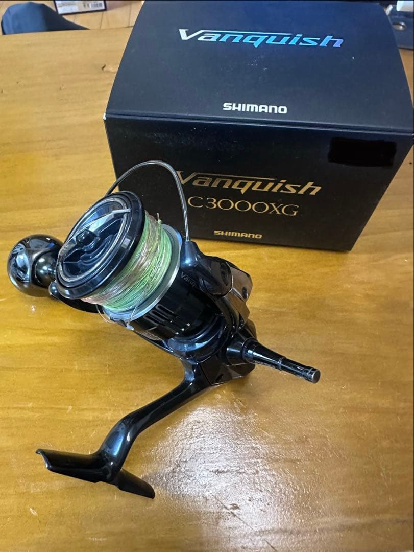 SHIMANO Vanquish C3000XG スピニングリール