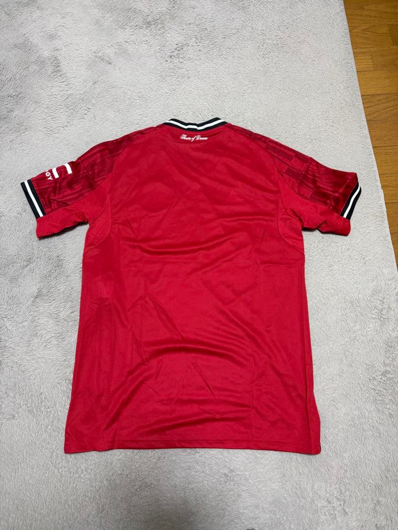 売りたいので、お声がけお願いします マンチェスターユナイテッド1stユニフォーム
