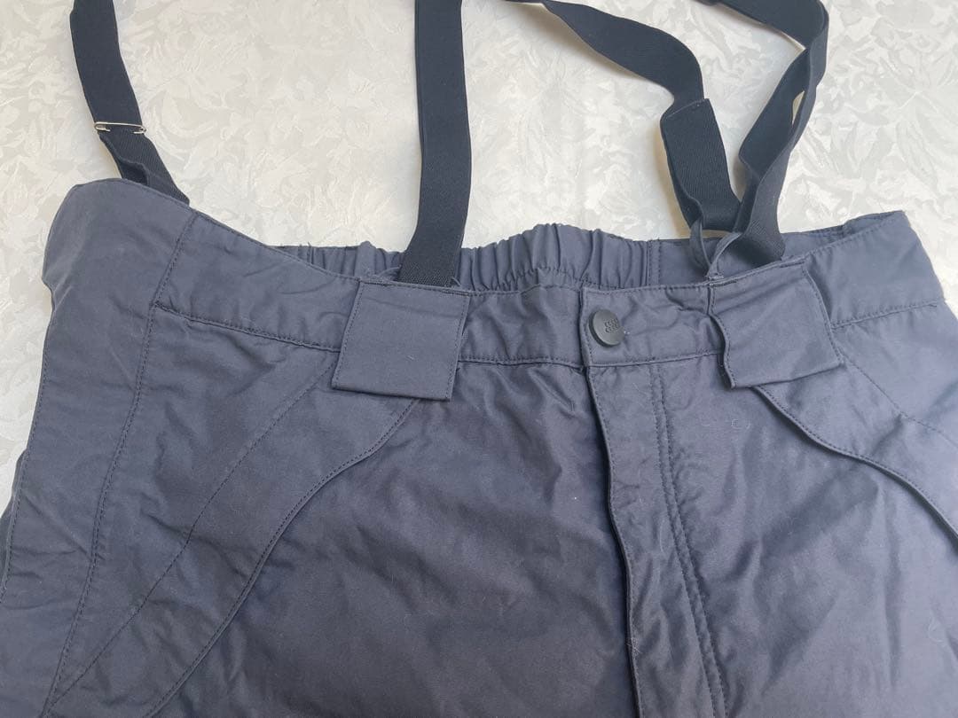 Patagonia パタゴニアブ　スキーウェア スノボーパンツ　メンズＭ