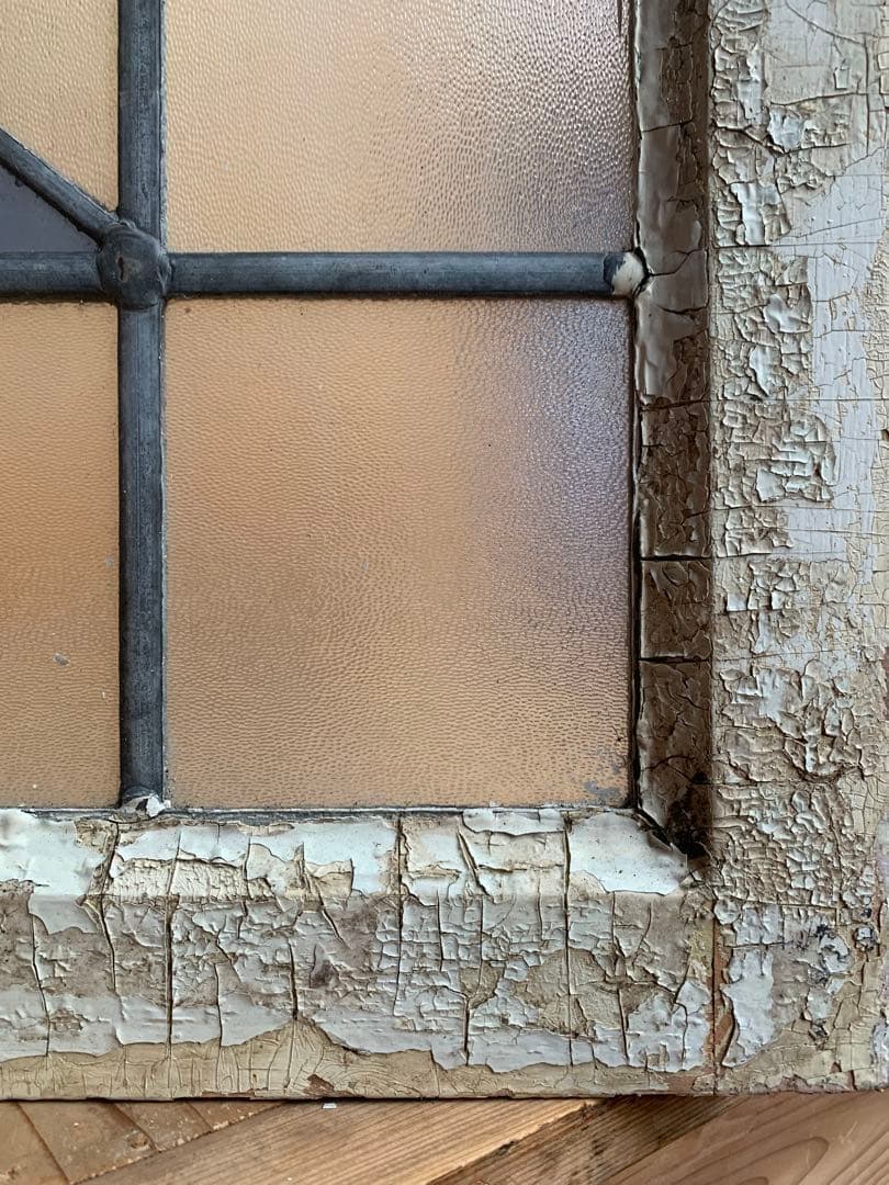 イギリスアンティーク　ステンドグラス窓枠　ペンキの禿げた木枠