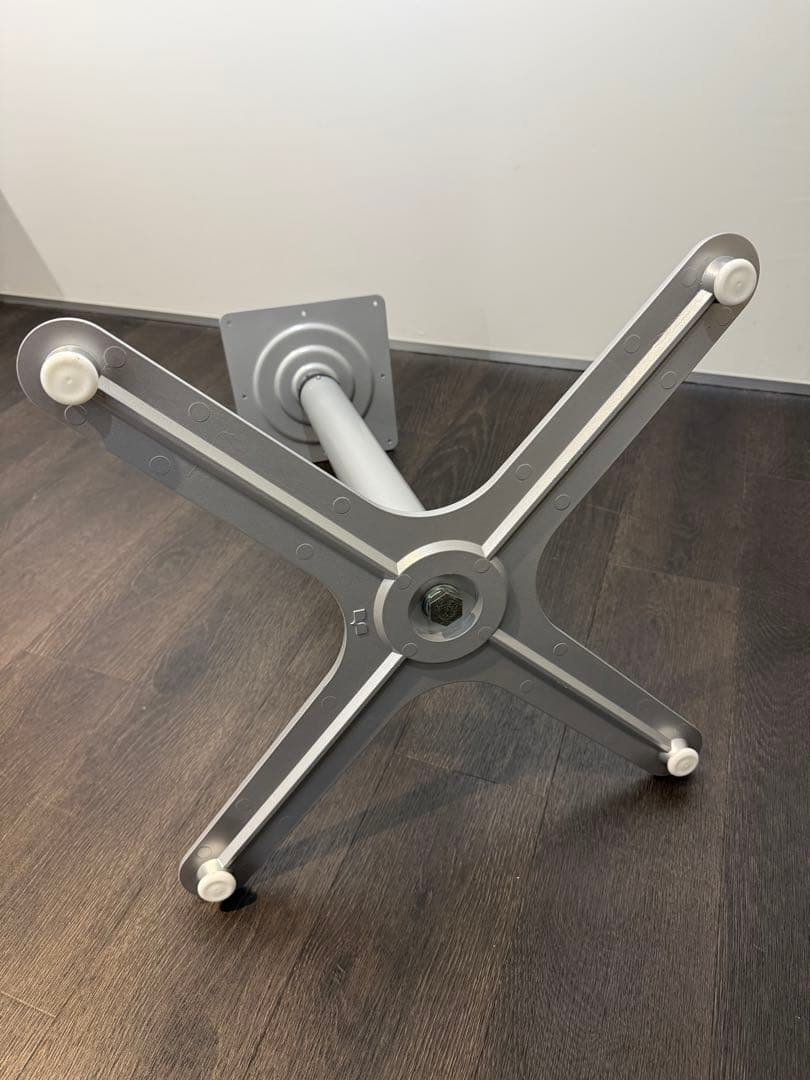 エリアSC 2650 ラチェット昇降式　テーブル脚ほぼ新品