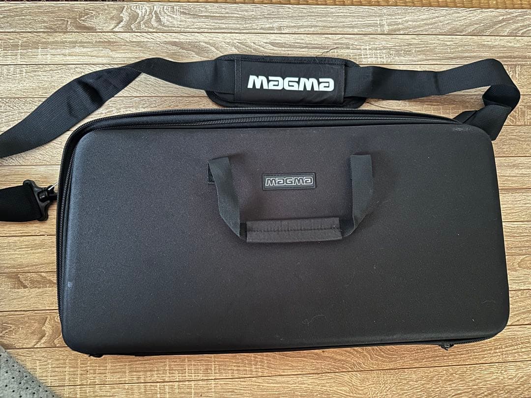 美品‼️Pioneer DJ DDJ-REV1 コントローラー&箱付き