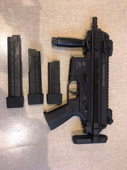 ARROW ARMS APC9-K 電動ガン　バッテリー付き