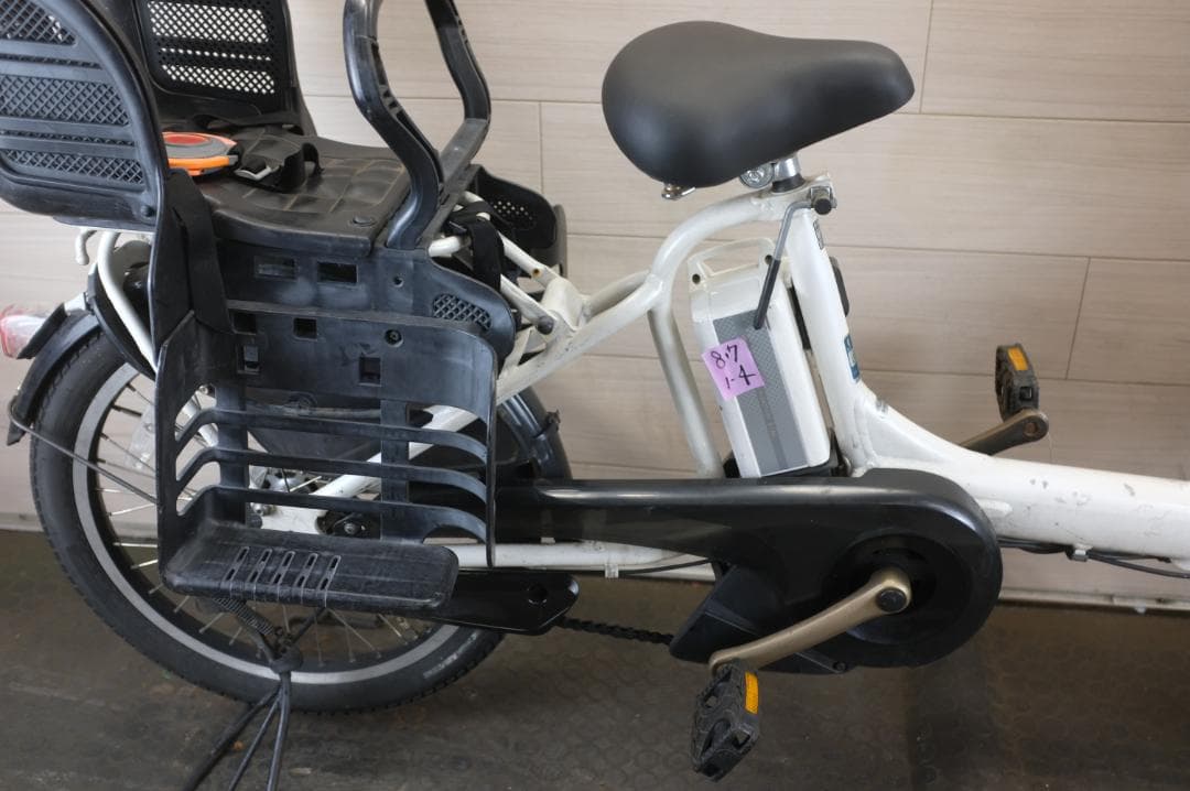 新基準　ヤマハPAS　KISS20インチ　3段8.7Ah（4点灯）充電器あり