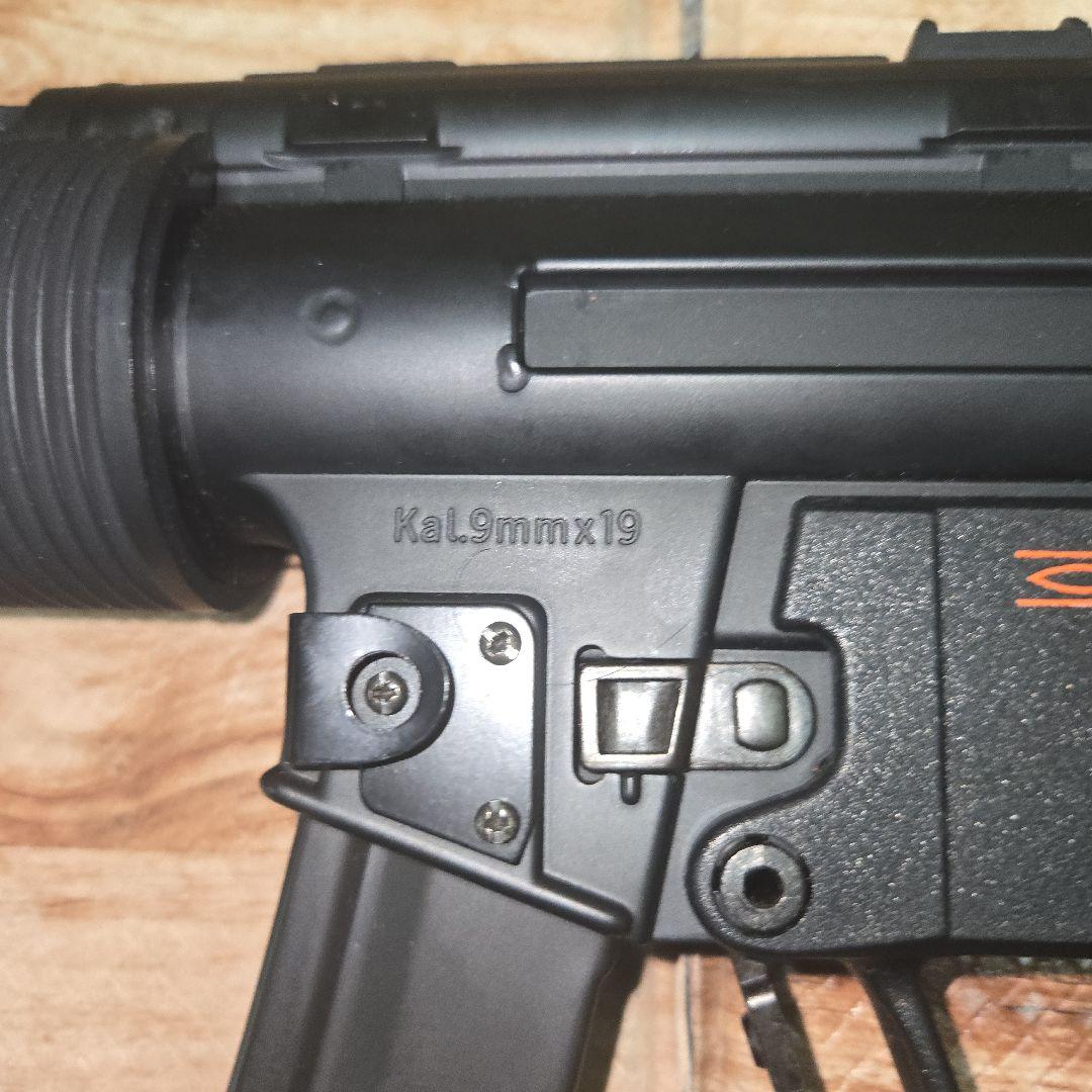 東京マルイ　電動ガン　H&K MP5 SD6