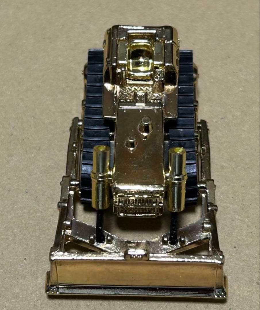 非売品 トミカ 赤箱70 コマツ ブルドーザ D65A 金メッキ
