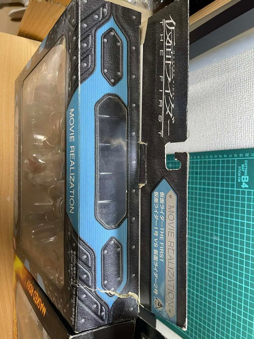 美品　MOVIE REALIZATION 仮面ライダー 1号＆2号　フィギュア