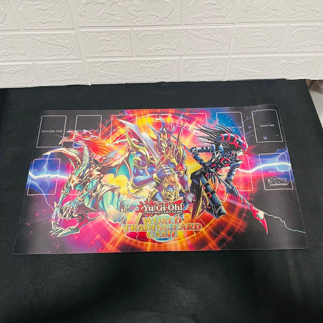 No.04【遊戯王プレイマット】 カオスソルジャー　混沌の黒魔術師　混沌帝龍