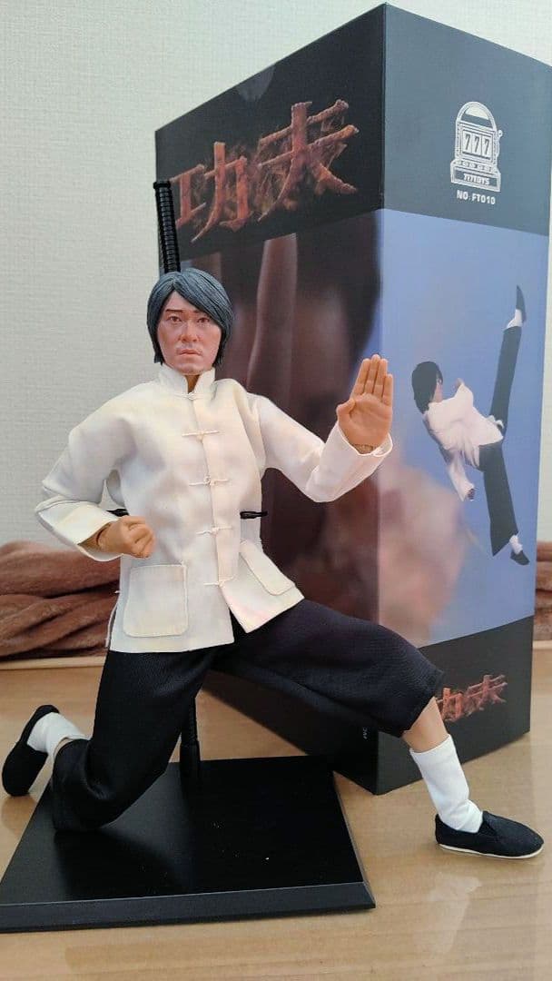 映画[カンフーハッスル(チャウ•シンチー)]1/6サイズ本日限定価格！