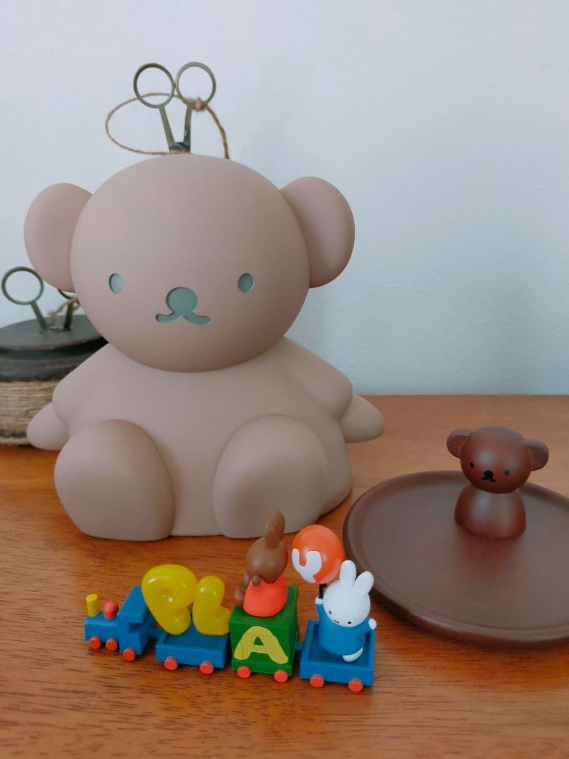 ミッフィー　ボリス　アクセサリースタンド　＆　スタンドミラー　鏡