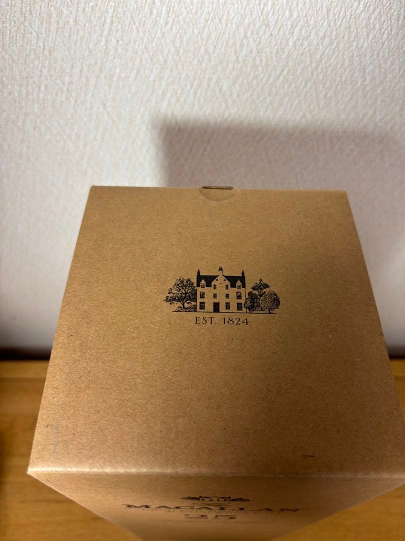 The Macallan 25年 【新品未開栓・サントリー正規品】