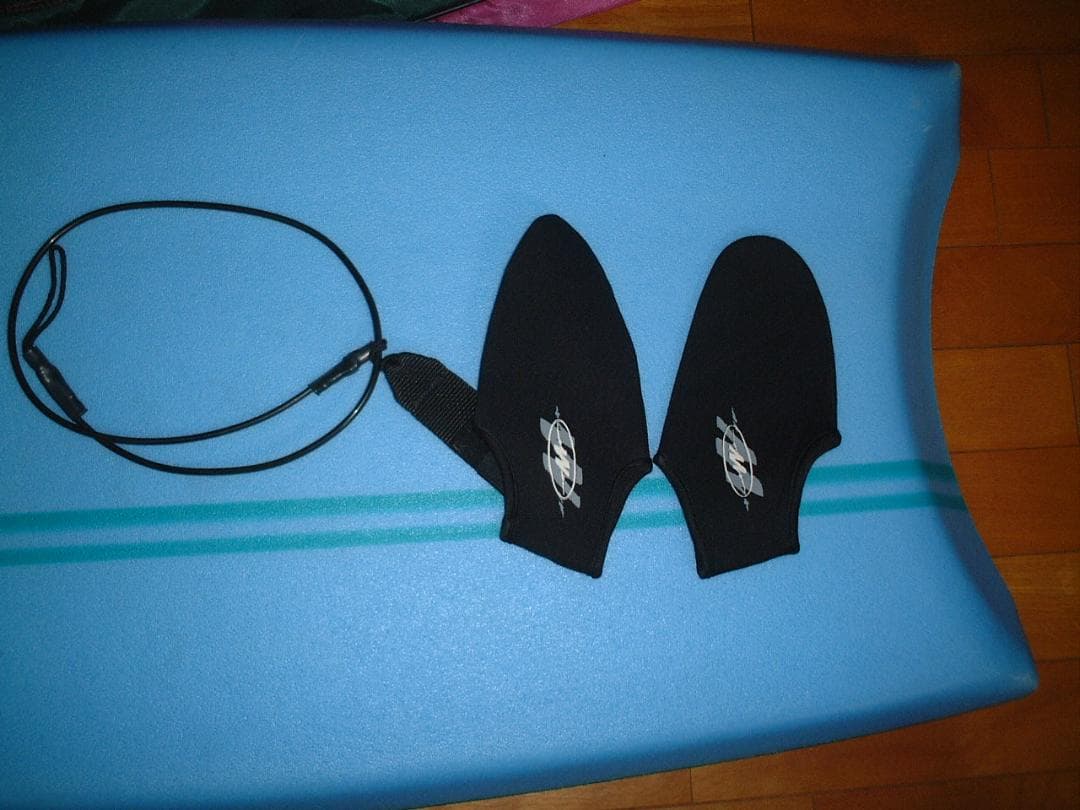 ケース、フィン付き、ボディボード　中古