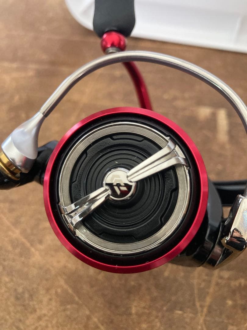 18 月下美人　MX LT2000S-P アジング　中古