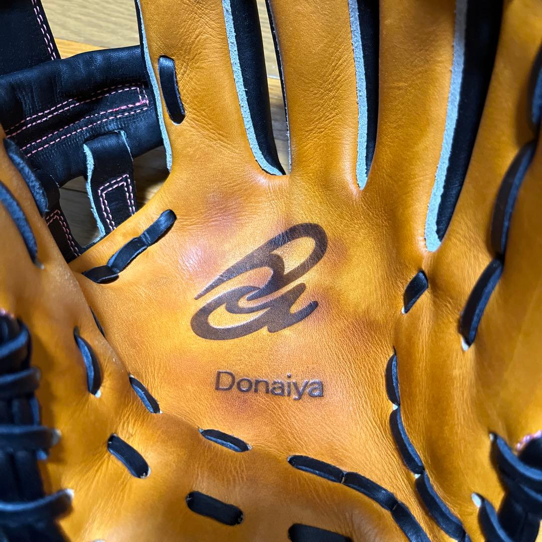 最終価格 ドナイヤ　グローブ　限定　YS1