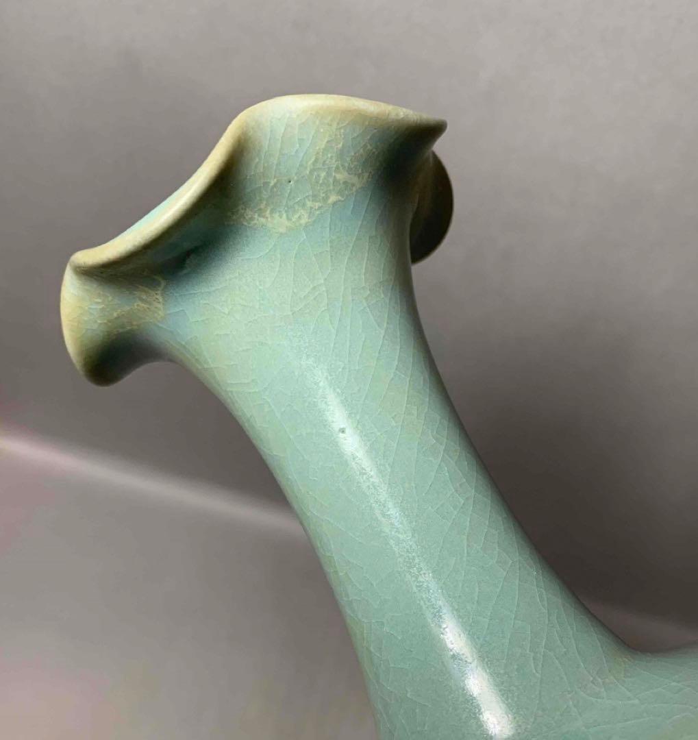 中国 輪花口肩衝瓶　u6230952