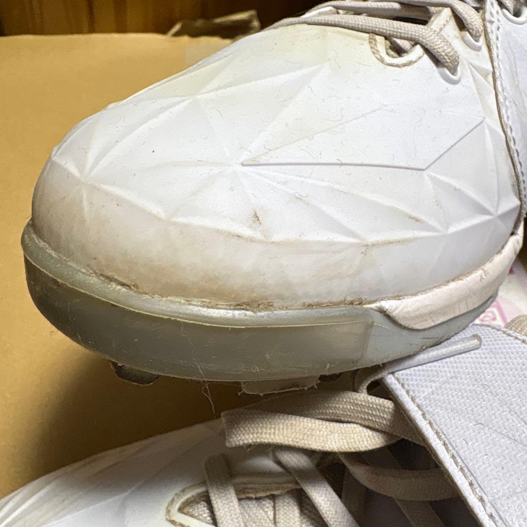 アシックス スパイクハイカット