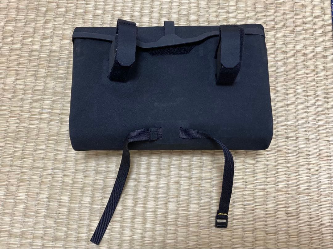 APIDURA(アピデュラ) レーシング・ハンドルバーミニパック