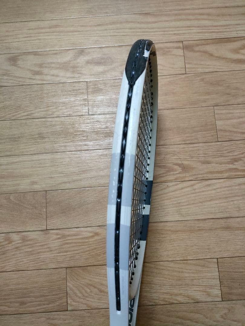 Babolat Pure Strike テニスラケット