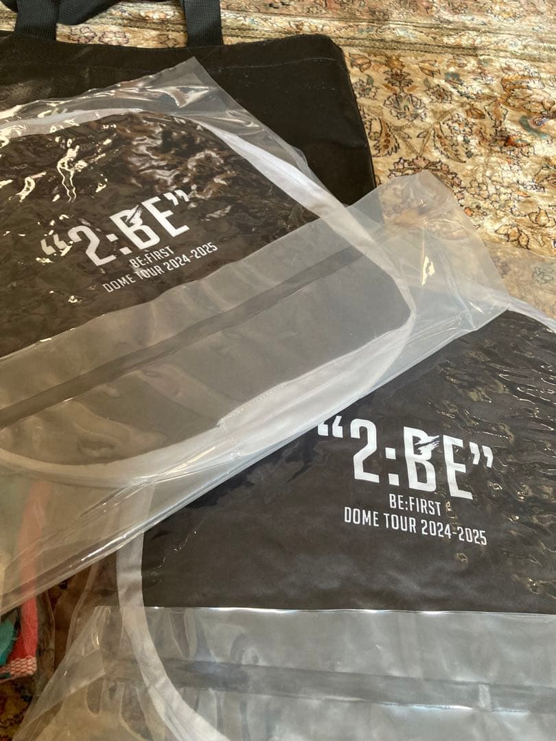 BE:FIRST ロゴタオル　クッション2個　レジャートートバッグ