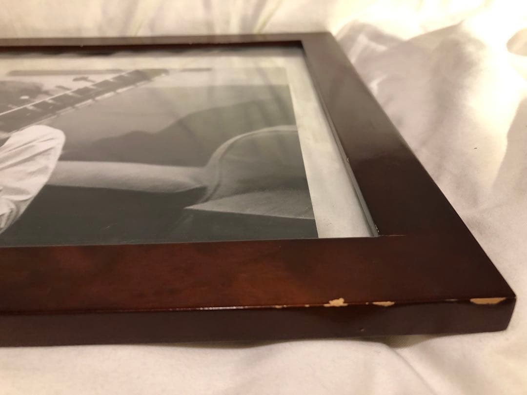 ジョージ・ハリスン シタール演奏 ポートレート写真　額装　カメラプラスロンドン作