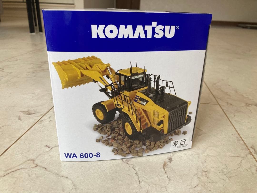 模型製作用品 KOMATSU WA600-8