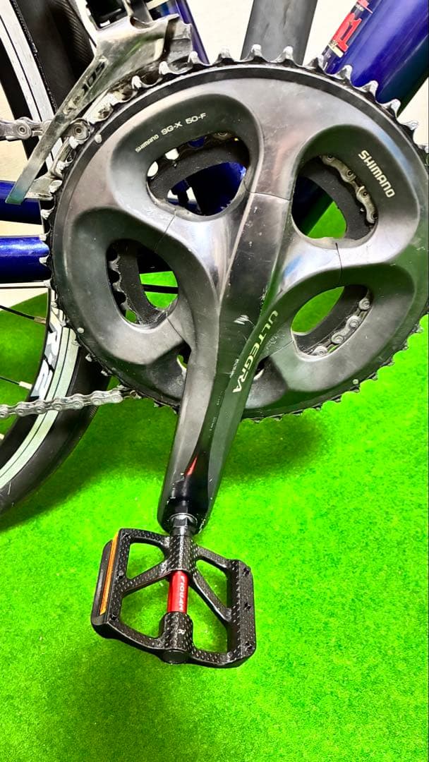 Louis Garneau ネイビーロードバイク