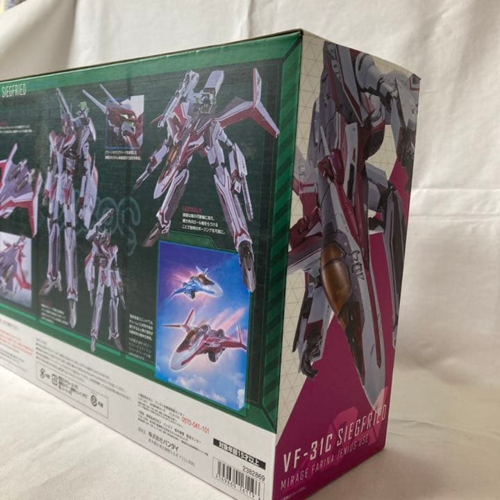 再出品•マクロスΔ VF-31C  ジークフリード　ミラージュ機